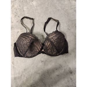 Chantelle size 34D Black Lace Push Up Bra